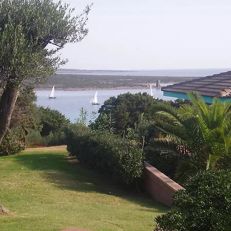 Rocca Ruja Vip Aparthotel 4*